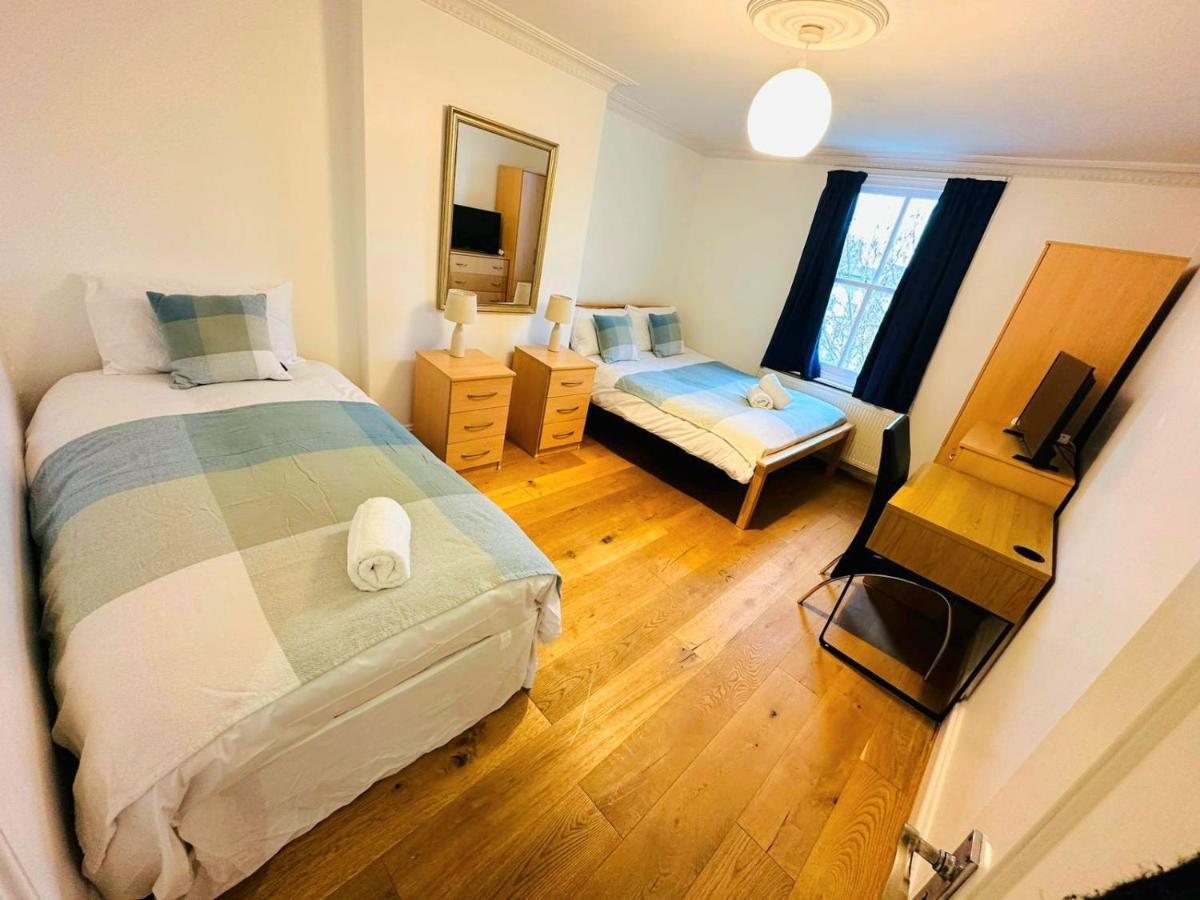 Cosy Home In Kensington - Great Location! 3 Minutes Walk To Earl'S Court Station Londres Exterior foto